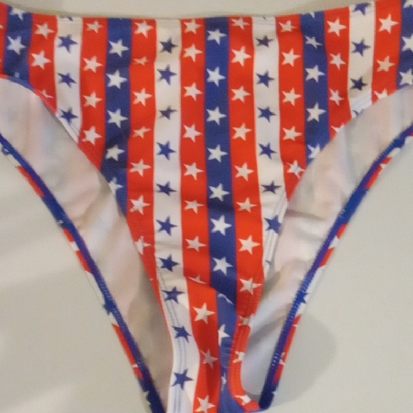 Vibrant Red and White Patriotic Bikini for a Stylish Swim - Picture 1 of 4